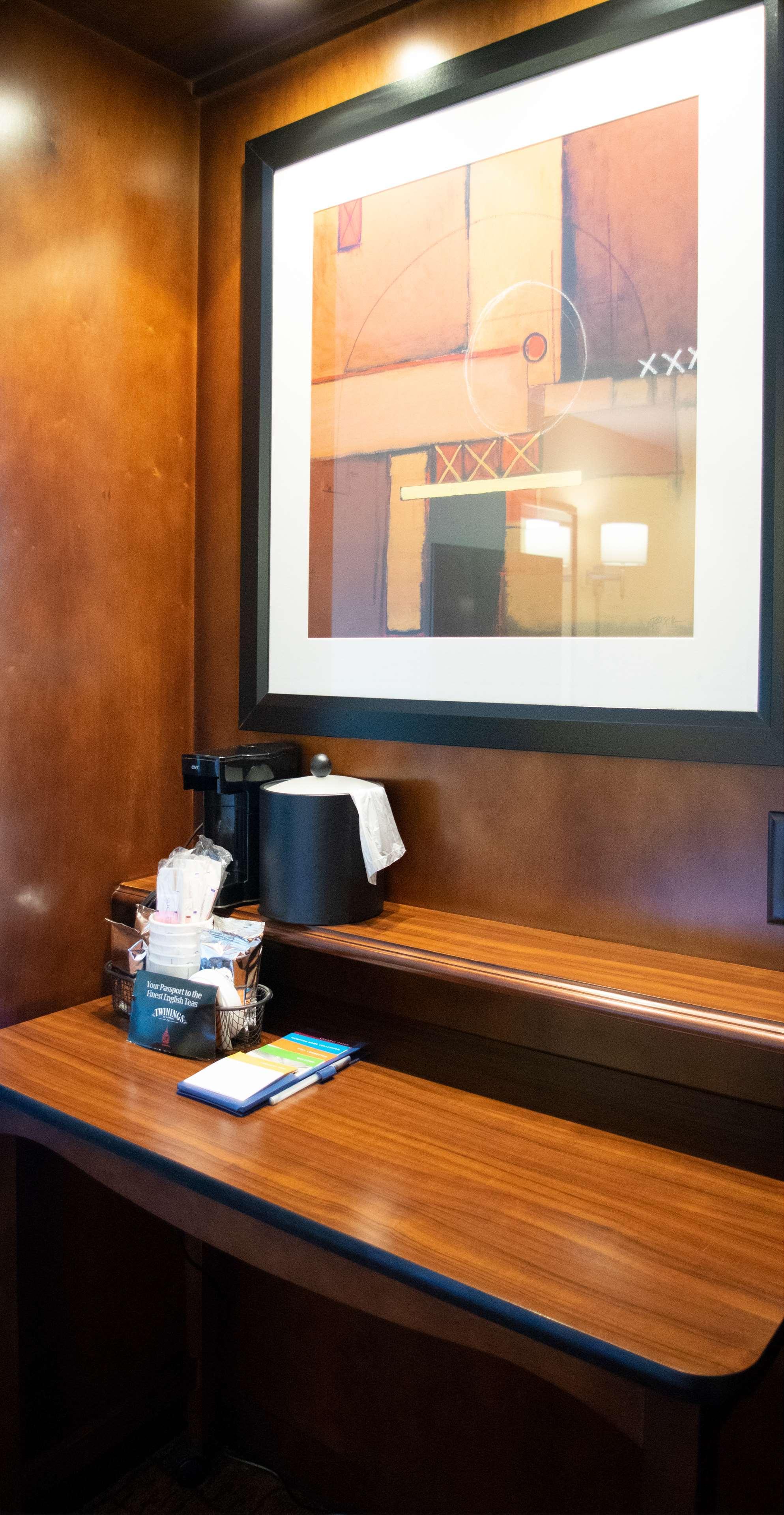 Hampton Inn St. Louis-Честерфилд Экстерьер фото